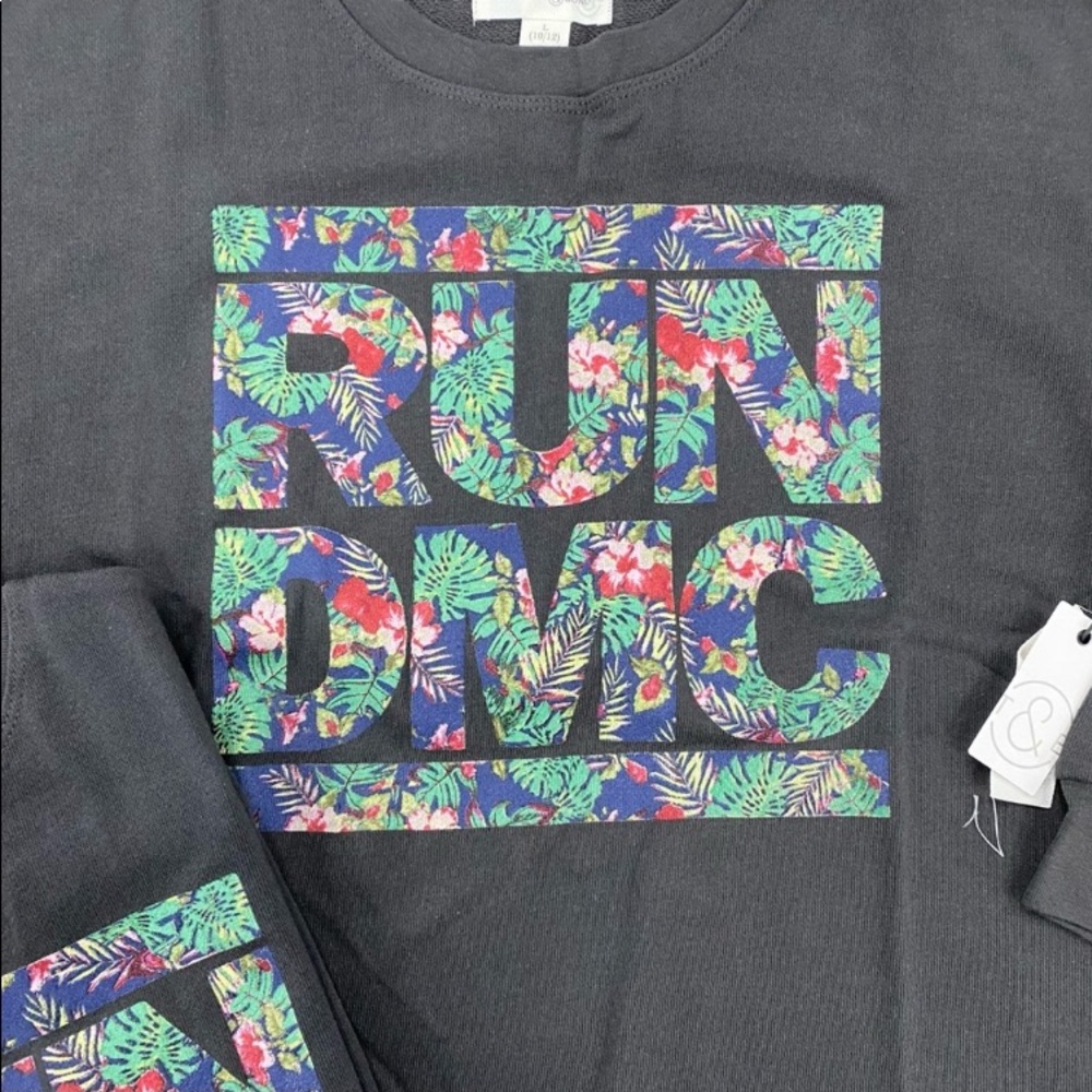 NEW! RUN DMC Hawaiian Floral Sweatshirt Size L (10/12) Treasure & Bond - Picture 8 of 10